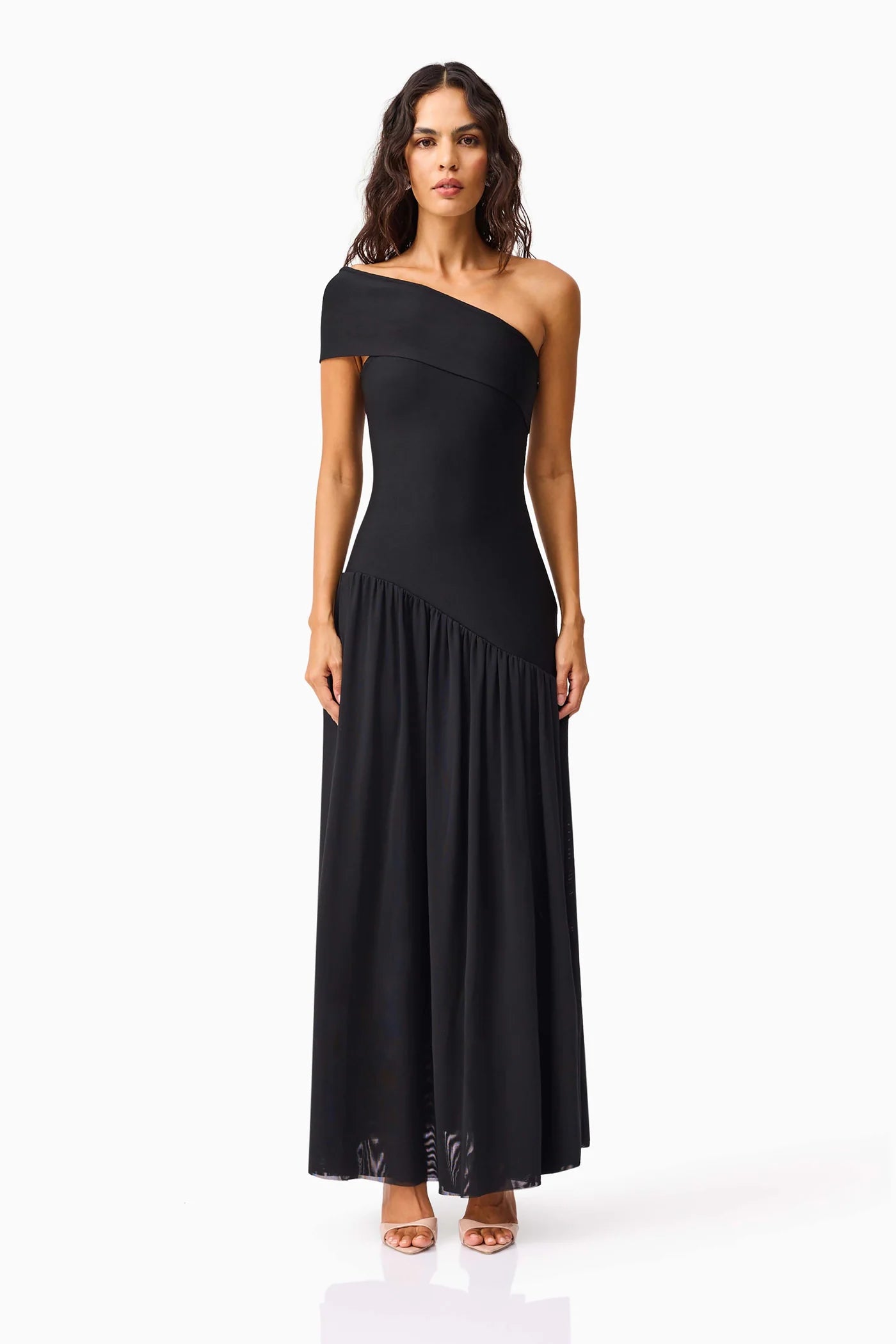 JESSELLE OFF THE SHOULDER GOWN