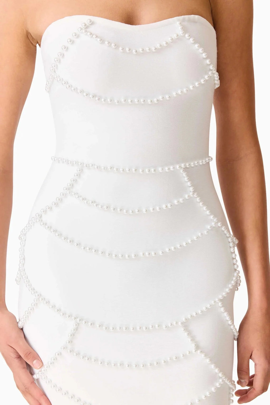 LUCINE STRAPLESS GOWN