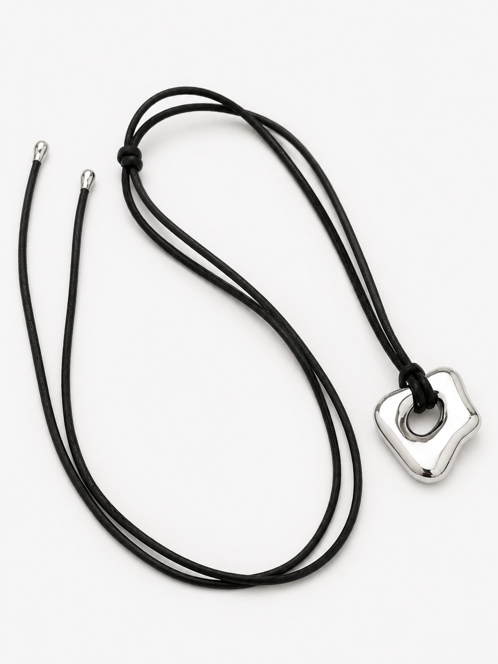 UNTAMED NECKLACE