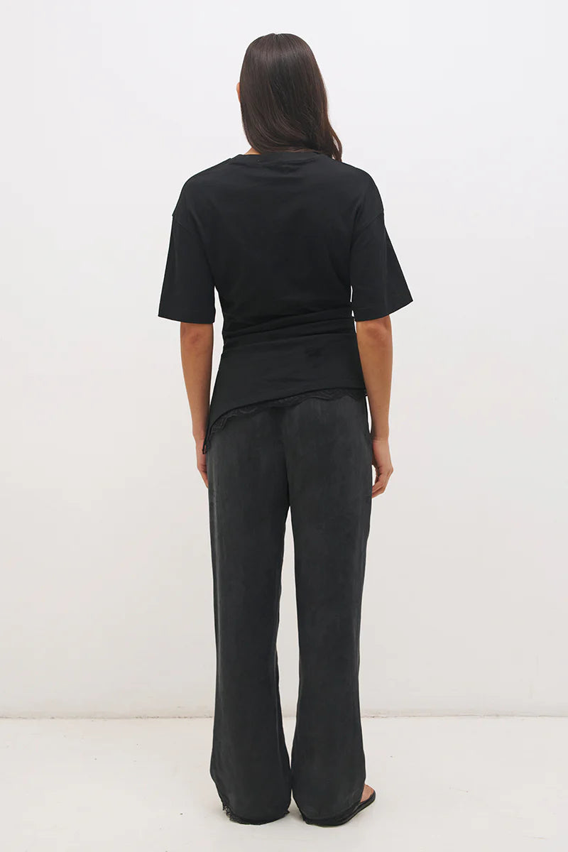 LIORA T-SHIRT