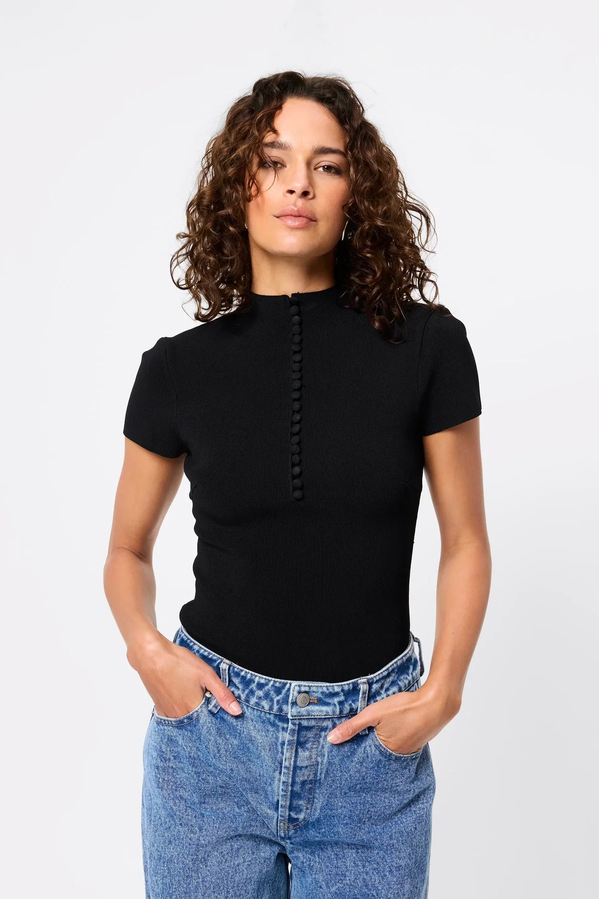 MAYFAIR SHORT SLEEVE TOP