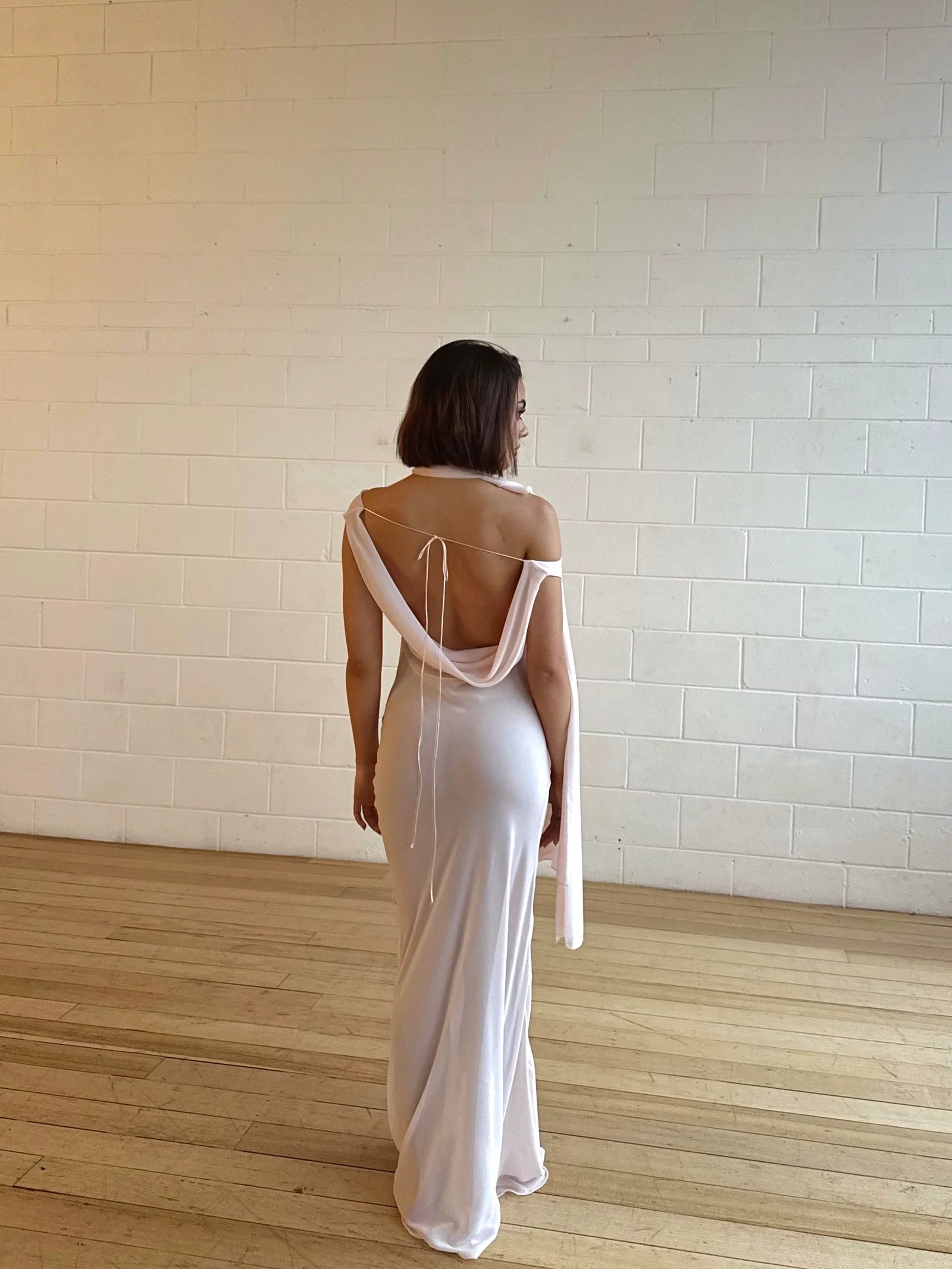 BELLA GOWN