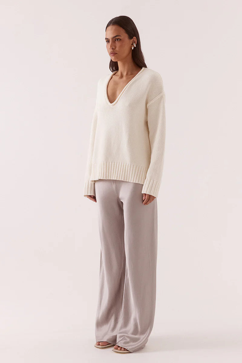 LANE PLUNGE SWEATER